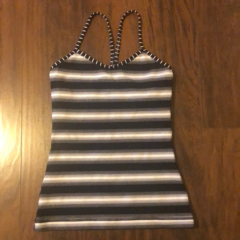 Lululemon power Y tank